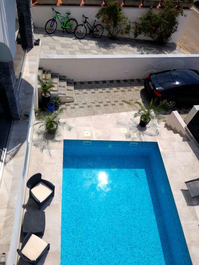 Villa Infinity Pinezići Exterior foto